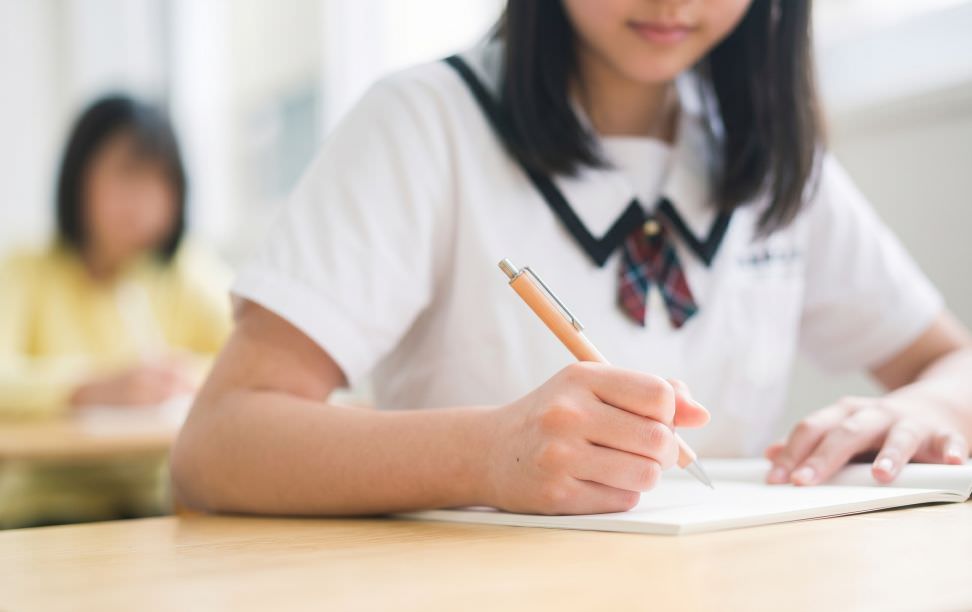 擊碎招生瓶頸，高中補習班座無虛席